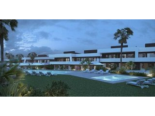 Large Stylish Townhouses Various Layout..