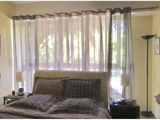 Modern And Bright 1 Bed In Centre Ville