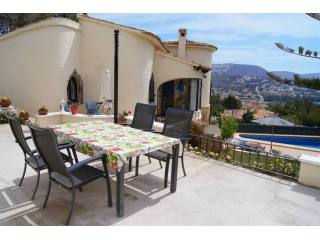 Great Sea Views - 15 minutes walk from..