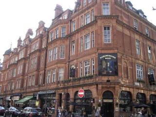 North Audley Street, London W1K