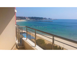 One bedroom apartment with stunning SEA..
