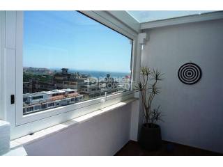3 Bedroom apartment with gorgeous sea..