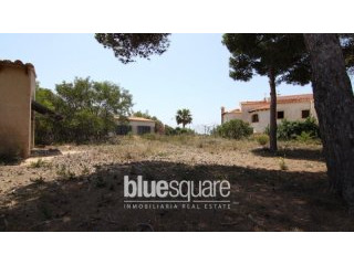 Building plot with sea views in Javea