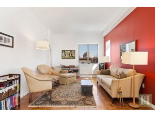 2 bedroom Apartment For Sale: 300 WEST..