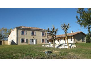 4 Bedrooms - House - Midi-Pyrenees -..