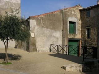 Stone Barn To Renovate Into An..