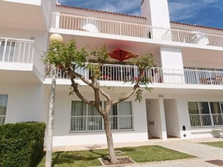 2 Bed Penthouse Apartment, Shared Pool..