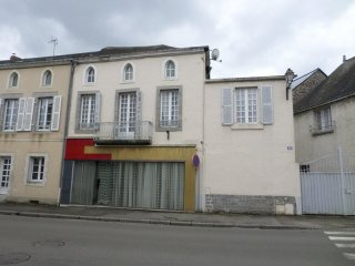 House with Business Potential