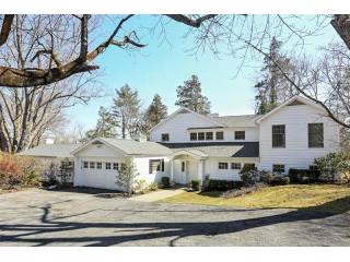 4 bedroom Residence For Sale: Armonk..