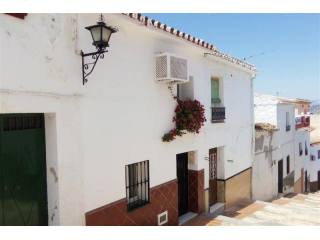 Town House - Beautiful completely..