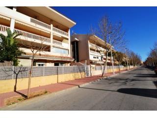 2 Bedroom 2 Bathroom Apartment In..