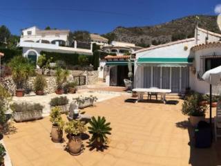 3 Bedrooms - Villa - Alicante - For Sale