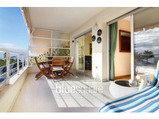 3-Bedroom Apartment with Sea Views in..