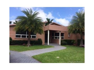 4 bedroom House For Sale: 19201 NE 22nd..