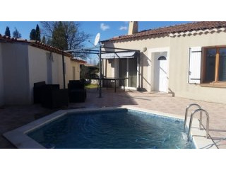 Pretty Villa With 98 M2 Of Living..