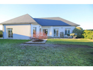 Bricqueville Sur Mer - House For Sale