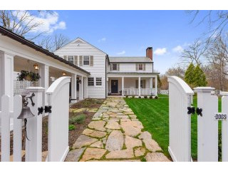 4 bedroom House For Sale: 26 Lower Shad..