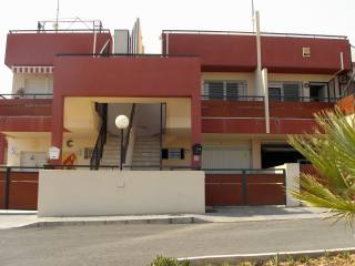 Townhouse with a Garage