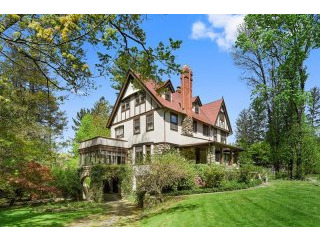 5 bedroom House For Sale: 84 Croton..