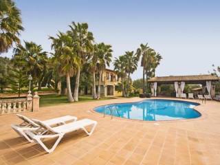 Exceptional property with open views in..