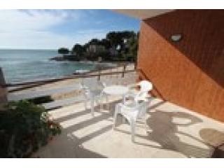 1 Bedroom - Apartment - For Sale