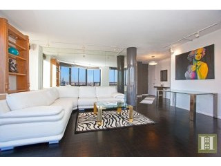 2 bedroom Apartment For Sale: 304 EAST..