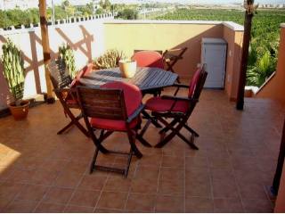 Townhouse close to amenities and Golf