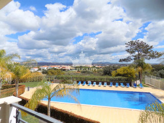 T1 Apartment Near The Beach In Olhos De..
