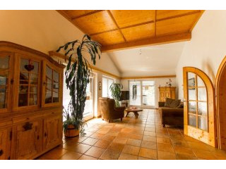 Well Maintained Country House Above The..