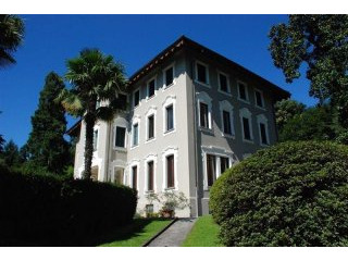 2 bedroom Apartment For Sale: Via..