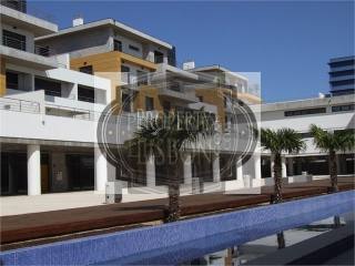 Newly Built 3 Bedroom Apartment in..
