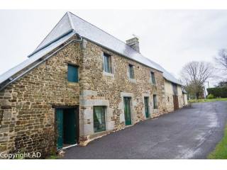 Pretty Stone House In Tranquil..