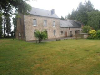 Pretty Farmhouse On Stone Inguiniel -..