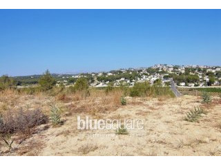 Flat plot with panoramic views close to..