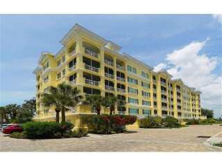 3 bedroom Town House For Sale: 1310 Old..