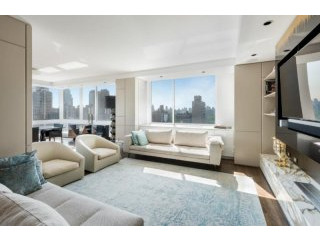 5 Bedrooms - Condo - New York State -..