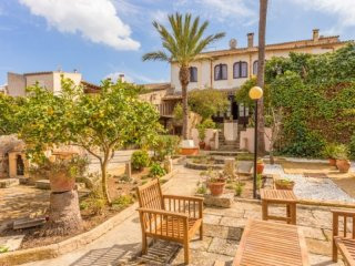 Property With High Potential In Sineu