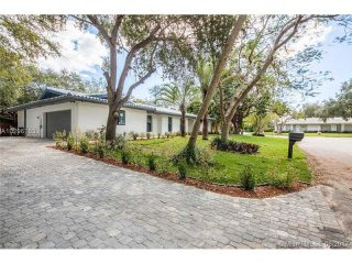 3 bedroom House For Sale: 16141 SW 76th..