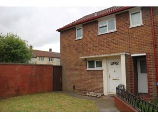 2 Bedroom House to rent in Kirkby -..