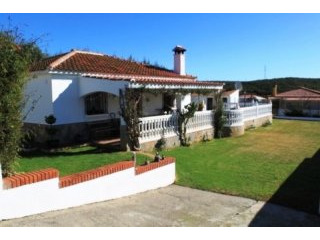 3 Bedrooms - Villa - Cadiz - For Sale