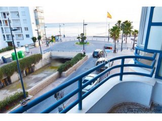A 20 metros de la playa del Arenal en Calpe, en la zona..