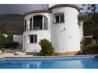 3 Bedrooms - Villa - Alicante - For Sale