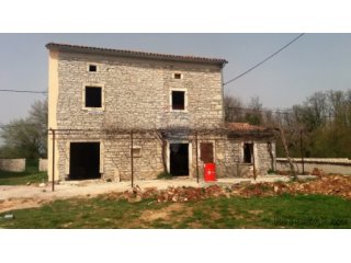 ISTRA, KAMENA KUĆA U REKONSTRUKCIJI, 200 M2, 10 KM OD MORA
