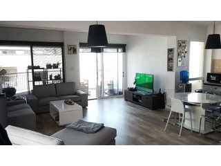 Very Spacious whole floor penthouse in..
