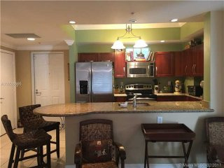 2 bedroom Flat For Sale: 7270 SW 88th..