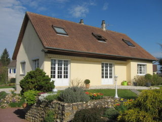 Well Presented Detached House