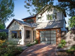 Modern New Construction In Sought After..