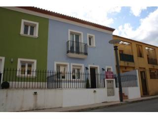 3 Bedrooms - House - Alicante - For Sale