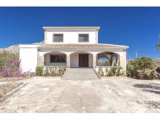 Finca for sale in Jvea