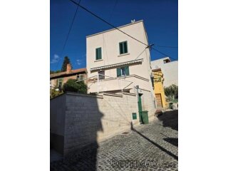 ŠIBENIK- 2 KUĆE U CENTRU GRADA ! IZVRSNA PRILIKA